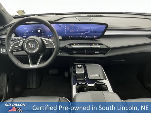 Used 2025 Buick Enclave Sport Touring w/ Power Package image 20