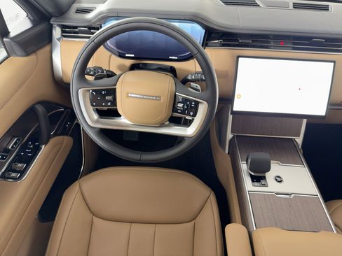 New 2026 Land Rover Range Rover SE image 27