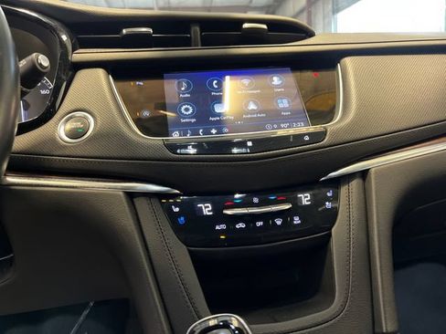 Used 2021 Cadillac XT5 Premium Luxury FWD image 24