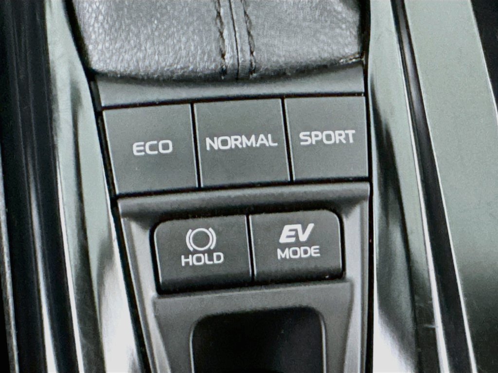 Used 2025 Toyota Camry LE FWD image 16