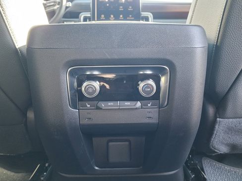 New 2026 GMC Yukon Denali w/ Sun & Power Step Package image 54