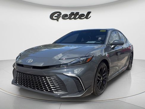Used 2026 Toyota Camry SE w/ Multimedia Upgrade Package FWD image 1