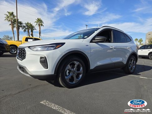 New 2026 Ford Escape ST-Line image 2