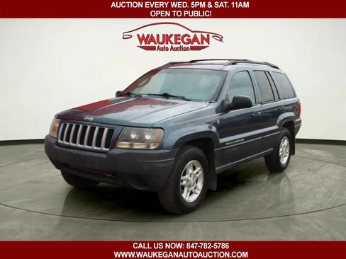 Used 2004 Jeep Grand Cherokee Laredo w/ Convenience Group AWD/4WD image 1