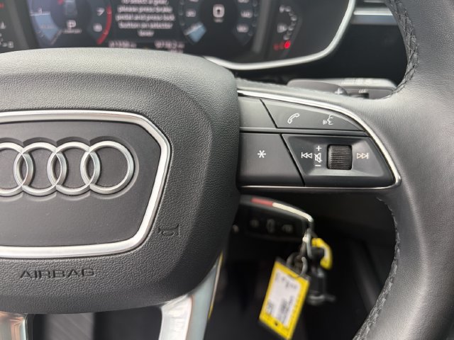 Used 2022 Audi Q3 2.0T Premium Plus AWD/4WD image 23
