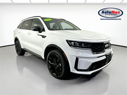 Used 2022 Kia Sorento SX image 1
