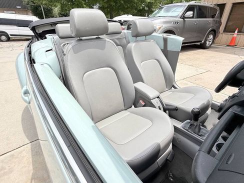 Used 2004 Volkswagen Beetle GLS FWD image 84