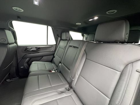 Used 2025 Chevrolet Tahoe LT w/ Comfort Package RWD image 24