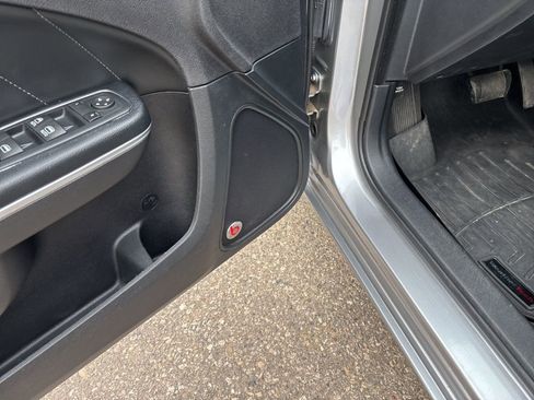 Used 2015 Dodge Charger SXT w/ AWD Plus Group image 13