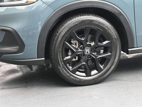 Used 2023 Honda HR-V Sport image 12