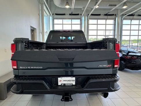 New 2026 Chevrolet Silverado 2500 ZR2 AWD/4WD image 31