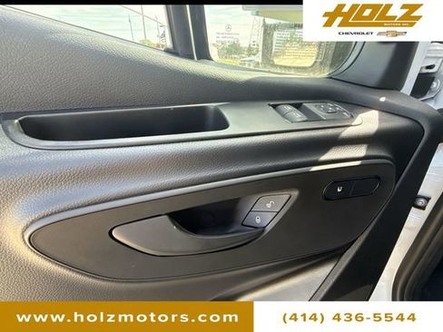 Used 2025 Mercedes-Benz Sprinter 2500 image 21