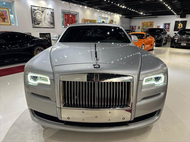 Used 2015 Rolls-Royce Ghost RWD image 2