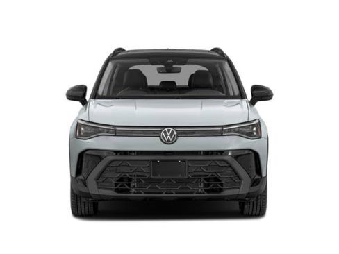 Used 2025 Volkswagen Taos SE FWD image 4