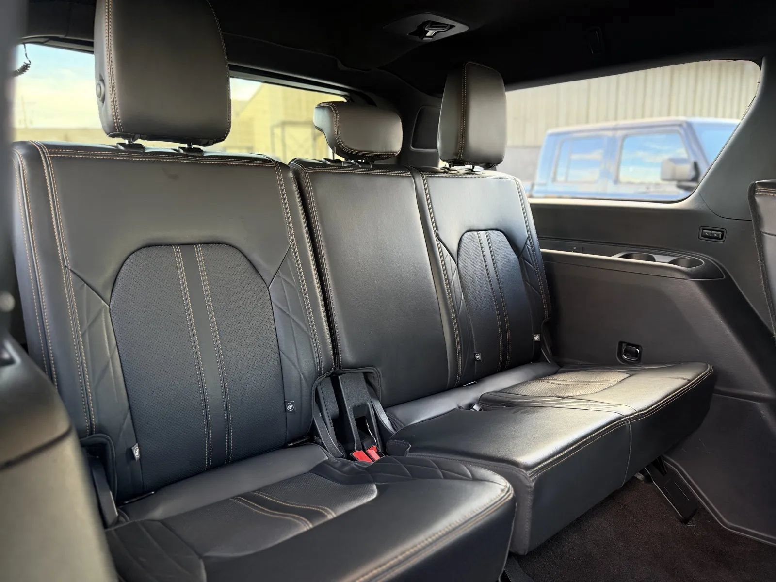 Used 2023 Ford Expedition Max Platinum AWD/4WD image 19