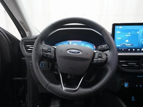 Used 2023 Ford Escape Active w/ Tech Pack #2 image 4