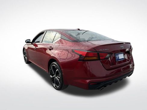 Used 2024 Nissan Altima 2.5 SR image 4