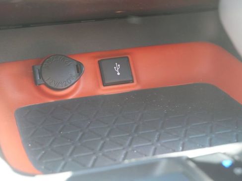 Used 2022 Toyota RAV4 Adventure w/ Convenience Package image 24