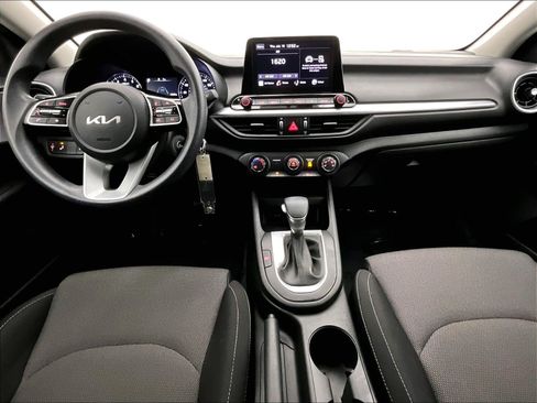 Used 2024 Kia Forte LXS w/ LXS Technology Package FWD image 14