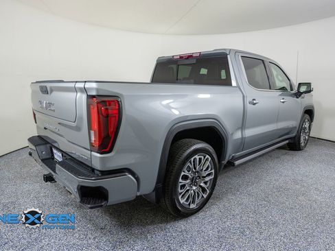 Used 2024 GMC Sierra 1500 Denali Ultimate AWD/4WD image 7