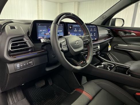 New 2026 Chevrolet Traverse RS w/ LPO, Floor Liner Package image 10