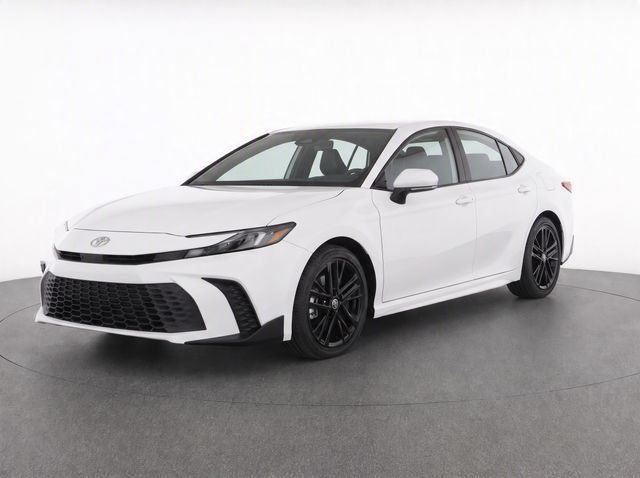 Used 2025 Toyota Camry SE FWD image 8