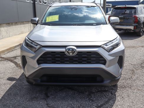 Used 2024 Toyota RAV4 XLE FWD image 2