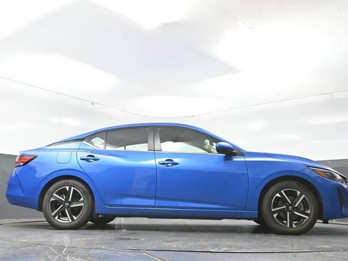 Used 2024 Nissan Sentra SV FWD image 48