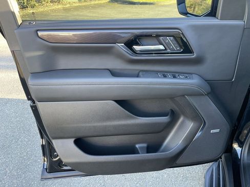 New 2026 GMC Yukon Elevation AWD/4WD image 22