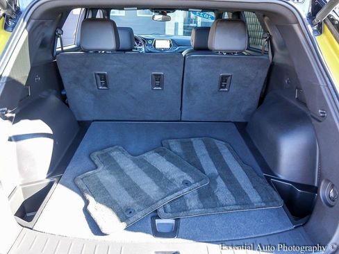 Used 2022 Chevrolet Blazer RS w/ Enhanced Convenience Package image 24