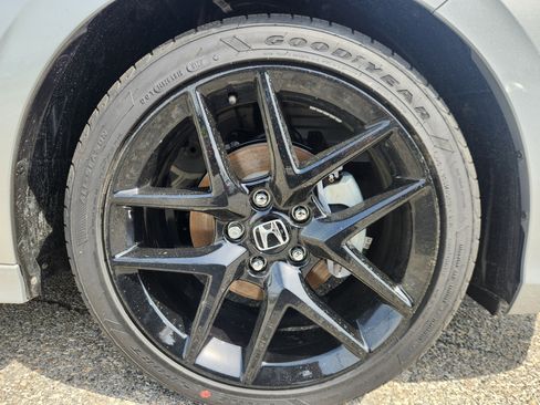 New 2026 Honda Civic Sport image 14