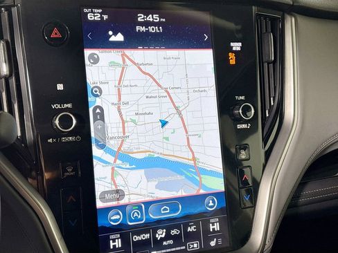 Used 2021 Subaru Outback Limited image 16