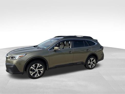Used 2020 Subaru Outback Limited w/ Popular Package #2 AWD/4WD image 2