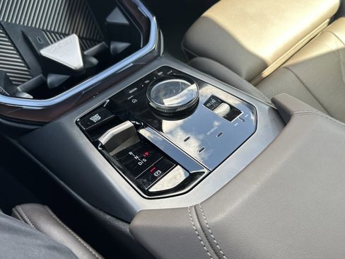 Certified 2025 BMW X3 xDrive30i AWD/4WD image 23