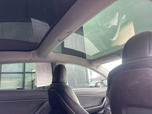 Used 2019 Tesla Model 3 Long Range image 15