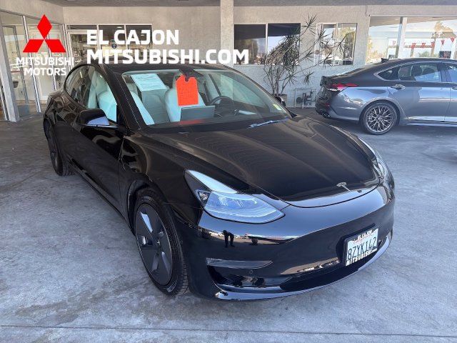 Used 2022 Tesla Model 3 RWD image 1