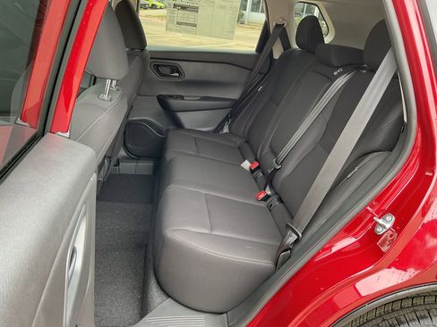 New 2025 Nissan Rogue S image 13