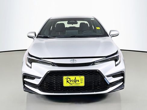 New 2026 Toyota Corolla SE FWD image 2