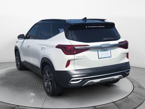 Used 2023 Kia Seltos S FWD image 3
