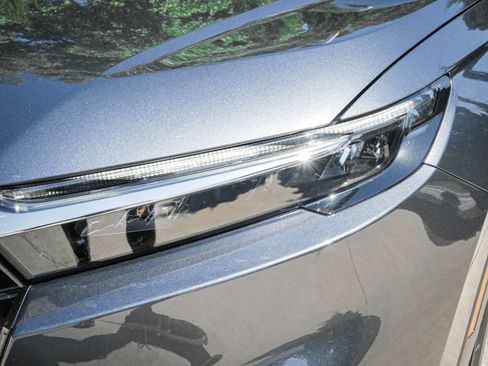 Used 2024 Honda CR-V EX-L image 6