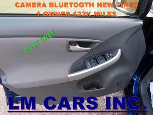 Used 2011 Toyota Prius Three image 19