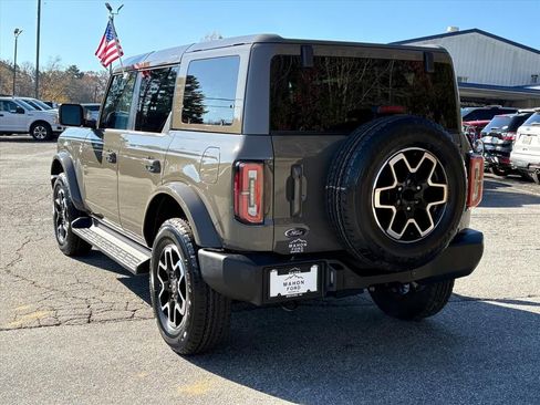 New 2025 Ford Bronco Outer Banks image 5