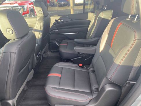 Used 2024 Chevrolet Traverse RS w/ LPO, Floor Liner Package image 35