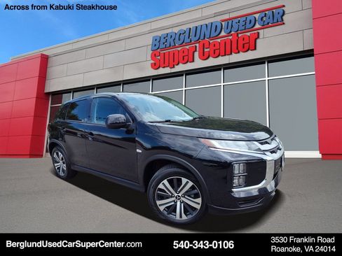 Used 2024 Mitsubishi Outlander Sport ES AWD/4WD image 1