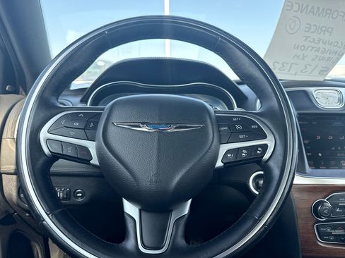 Used 2015 Chrysler 300 C Platinum w/ Light Group RWD image 16