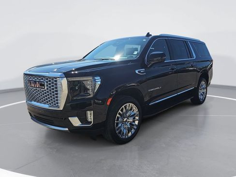 Certified 2024 GMC Yukon XL Denali AWD/4WD image 9