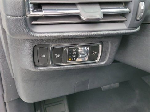 New 2026 Lincoln Corsair Premiere image 5