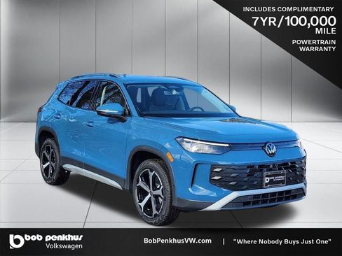 New 2026 Volkswagen Tiguan SE image 1