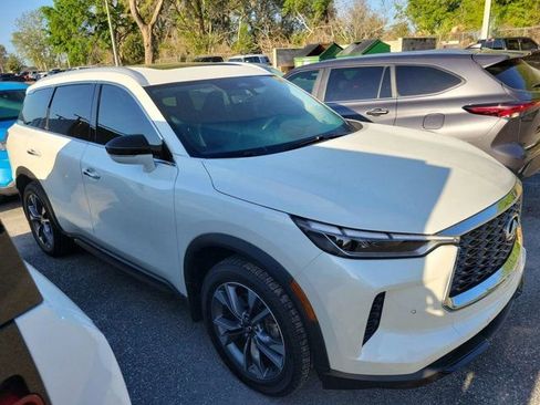 Used 2024 INFINITI QX60 Luxe w/ Performance Audio Package image 3