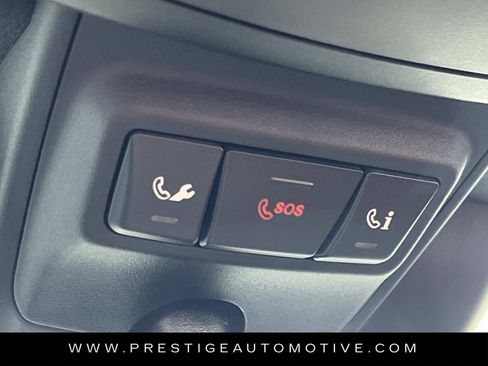 Used 2018 Mercedes-Benz E 400 4MATIC Cabriolet image 31